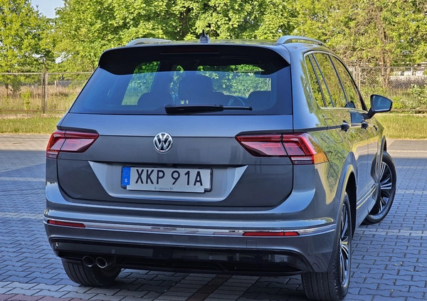 Volkswagen Tiguan cena 99900 przebieg: 218000, rok produkcji 2019 z Szczebrzeszyn małe 781